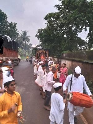 Shri Ganesh Visurjan program at Betora Math